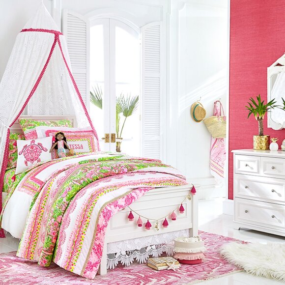 NWOT Lilly Pulitzer Pottery Barn ON PARADE pillow sham - Picture 2 of 2